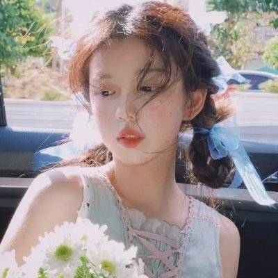 娜迦项链封面
